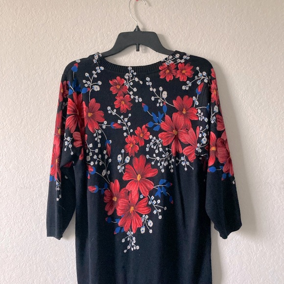 REBECCA MALONE: Women’s Top - Picture 4 of 4